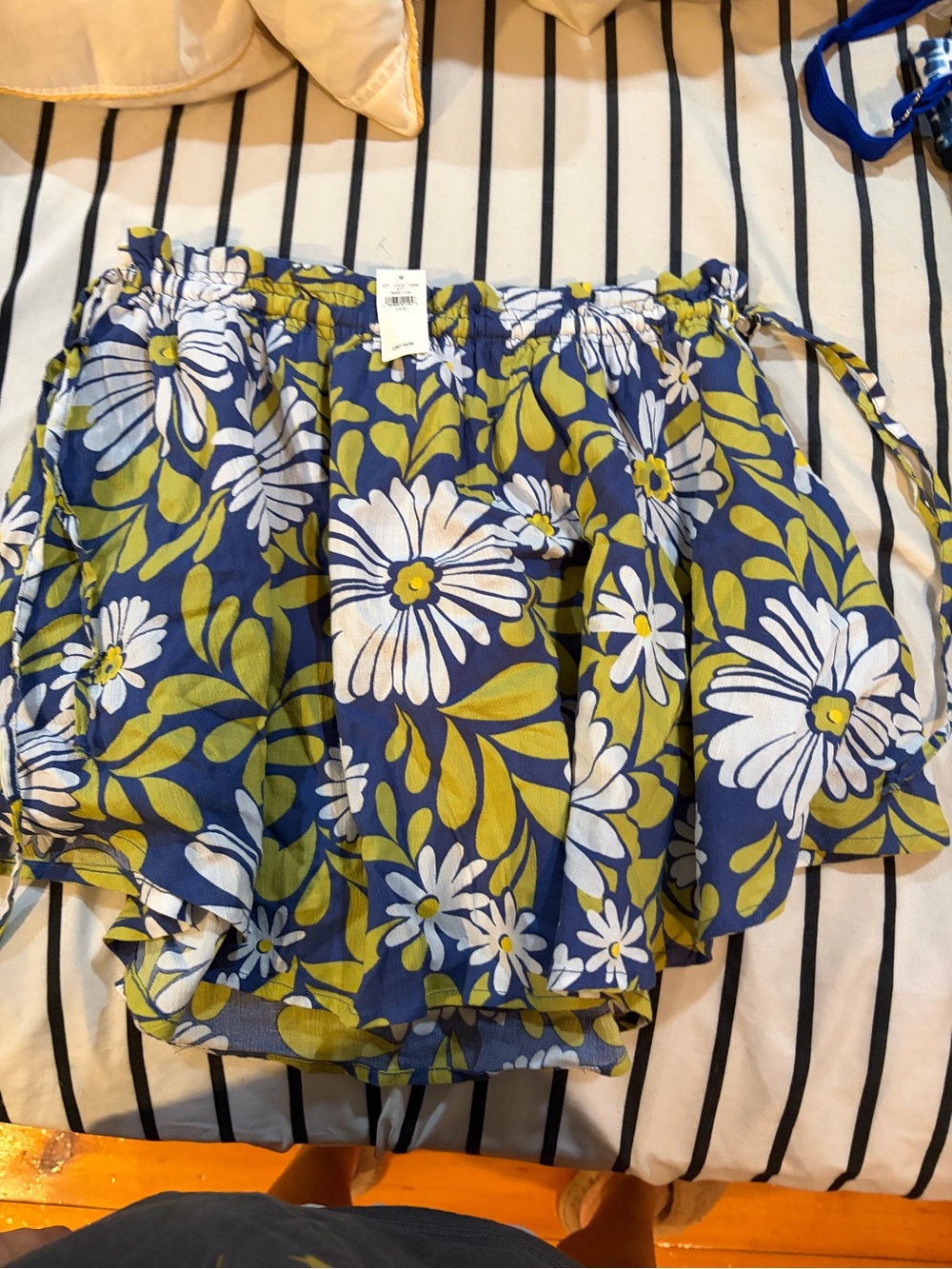 Aerie blue floral skirt